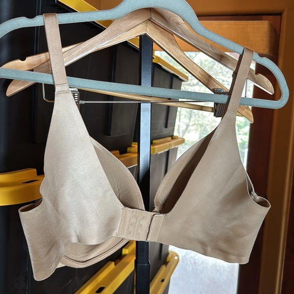 Soma VANISHING BACK Full Coverage Bra Beige Size 36D - Picture 9 of 10